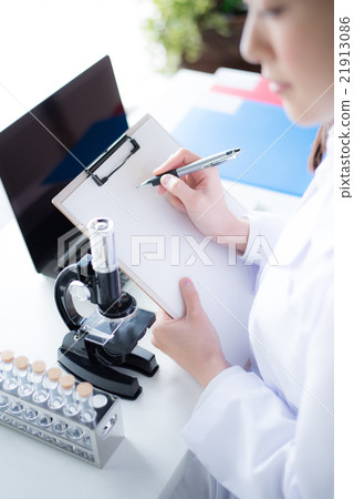 Research female parts Research female parts 21913086
