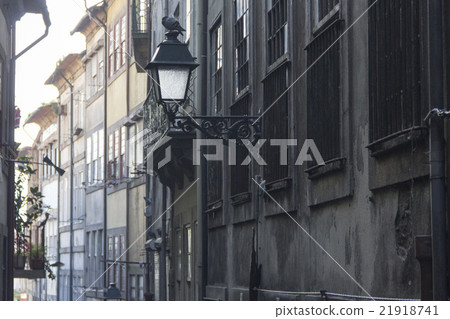 street, road, way, alley, lane, pass, narrow, hist 21918741