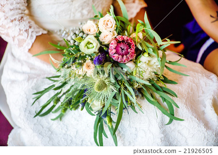 wedding flowers 21926505