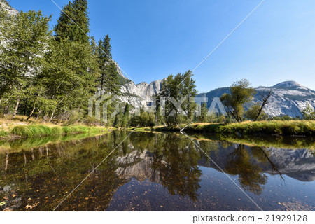 Summer Yosemite National Park Summer Yosemite National Park 21929128