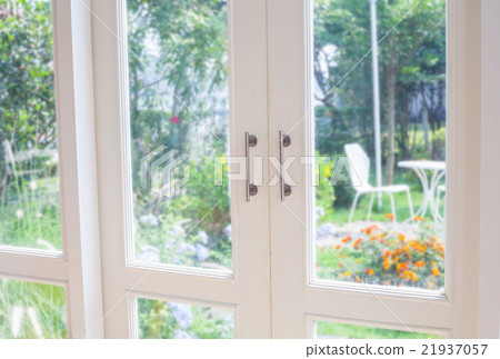 Window with a view of the garden 21937057