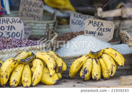 Traditional food market in Zanzibar, Africa. Traditional food market in Zanzibar, Africa. 21939283