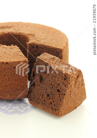 Chocolate chiffon cake 21939879