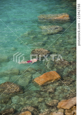 Cliffs of La Marmorata Cliffs of La Marmorata 21942788