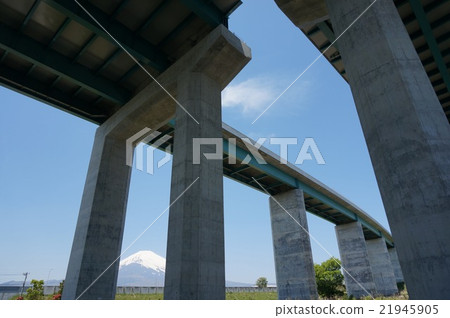 Fuji and Shin Tōnen Fuji and Shin Tōnen 21945905