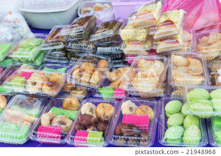 Assorted Malay cake and sweet food at street stall Assorted Malay cake and sweet food at street stall 21948968
