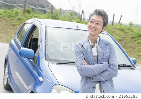 一個開車的人 一個開車的人 21953188