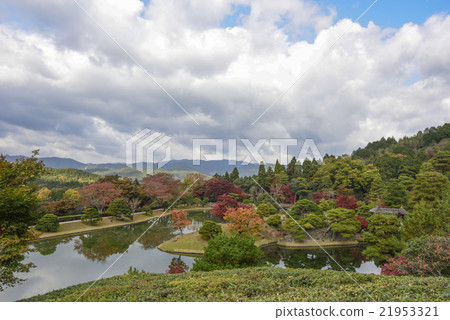 Shogakuin Imperial Palace Imperial Palace Tornado Pond Shogakuin Imperial Palace Imperial Palace Tornado Pond 21953321