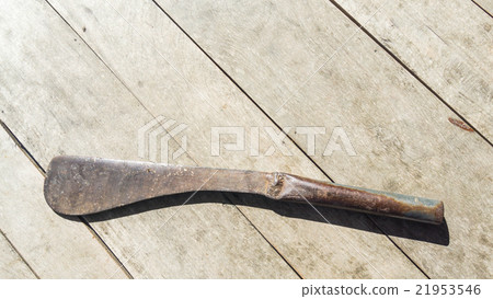 Rusty big knife isolated 21953546