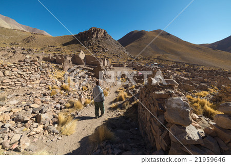 Roadtrip on the Andean highlands, Southern Bolivia Roadtrip on the Andean highlands, Southern Bolivia 21959646