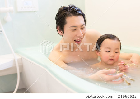 bathwater with iris petals, boys' day, bath 21960622