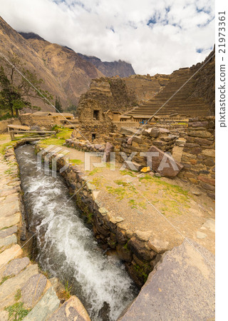 Details of Ollantaytambo, former Inca city, Peru 21973361