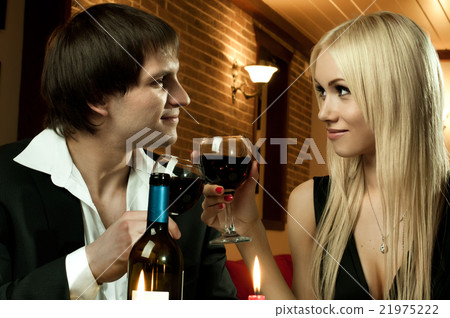 couple couple 21975222