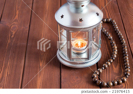 Ramadan lamp and dates still life 21976415