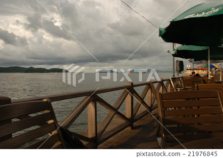 海濱(哥打京那巴魯/東馬來西亞/婆羅洲島) 海濱(哥打京那巴魯/東馬來西亞/婆羅洲島) 21976845