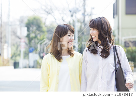生活方式2年輕女性 生活方式2年輕女性 21978417