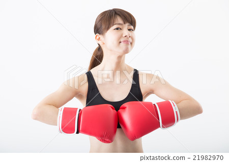 一個女人誰做拳擊 一個女人誰做拳擊 21982970