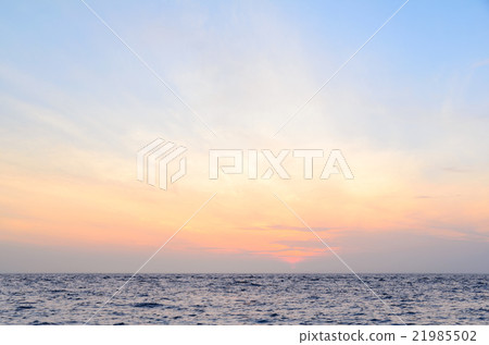 sunrise at sea 21985502