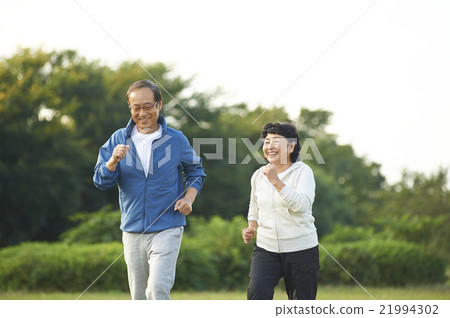 Active Senior 21994302