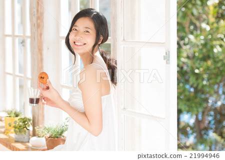 Bridal beauty image Bridal beauty image 21994946