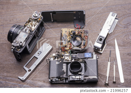 Disassembled Rangefinder film camera Disassembled Rangefinder film camera 21996257