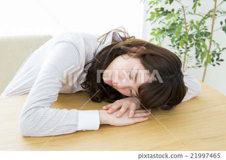 Lifestyle Young lady Lifestyle Young lady 21997465