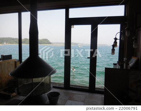 Seaside summer cafe 22006791