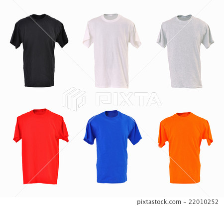 T-shirts 22010252