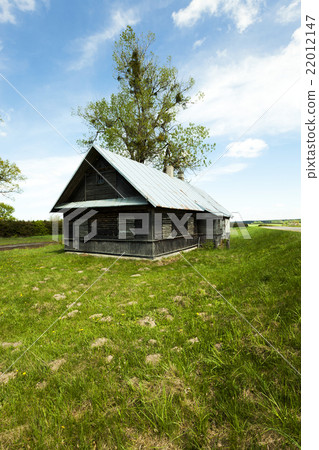 old wooden house old wooden house 22012147