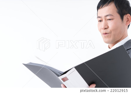 檢查材料的人 檢查材料的人 22012915