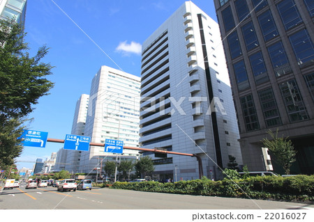 Aoyama 1-chome intersection Minato Ward 22016027