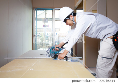 做內部工作的工人 22016844