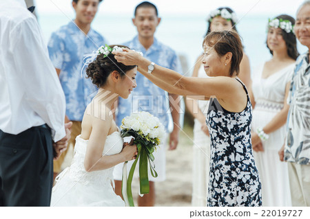 A bride receiving Hakui Rei 22019727