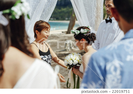 接受Hakui Rei的新娘 22019751