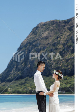 新娘和修飾海灘婚禮 22019902