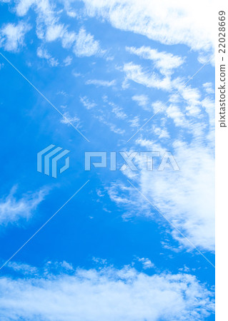春天天空白色雲彩和藍天背景材料複製空間字符空間積雲圖像 22028669
