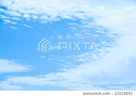 春天天空白色雲彩和藍天背景材料複製空間字符空間積雲圖像 22028691
