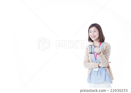 OL Portrait (White Background) 22030255