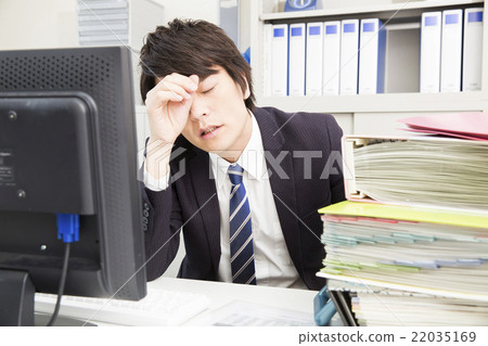 Business image Young businessman Business image Young businessman 22035169