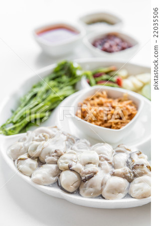 Fresh Oyster Fresh Oyster 22035506