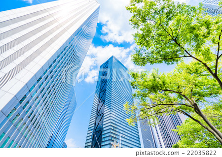 [Tokyo] Shinjuku Fukutoshin, fresh green office district 22035822