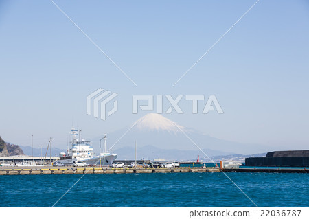 Facing the Suruga Bay and Mt. Fuji from Yaizu Port 1 22036787