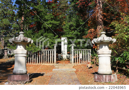 Matsudaira Tomb 22048965