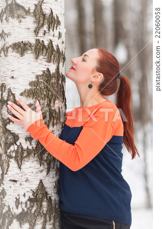 Winter woman have fun outdoors 22060058