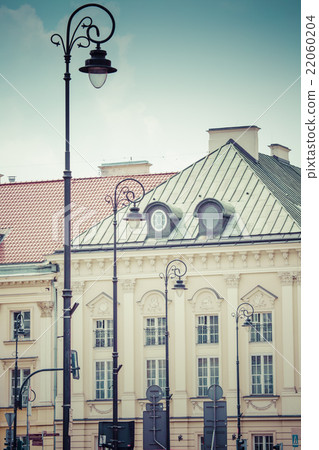 Old town in Warsaw, Poland. The Royal Castle  22060204