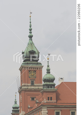 Old town in Warsaw, Poland. The Royal Castle Old town in Warsaw, Poland. The Royal Castle 22060206