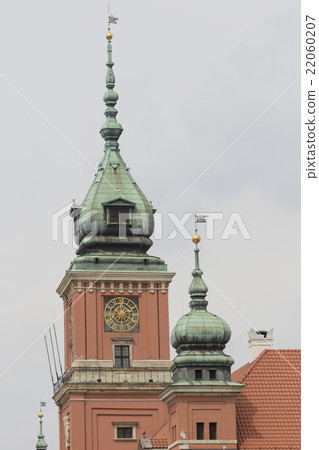Old town in Warsaw, Poland. The Royal Castle Old town in Warsaw, Poland. The Royal Castle 22060207