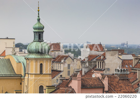 Old town in Warsaw, Poland. The Royal Castle  22060220