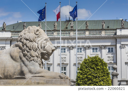 Presidential Palace in Warsaw, Poland. 22060821