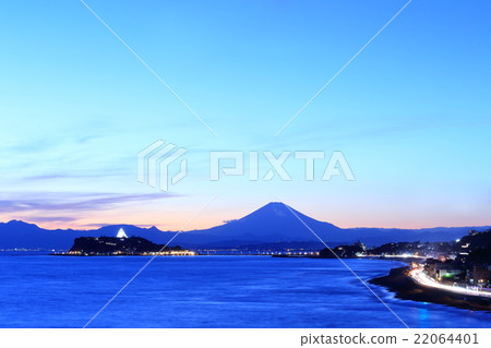 Enoshima and Mt. Fuji that light up 22064401